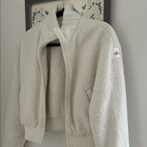 ALO Yoga Women's Off-White Teddy Jacket